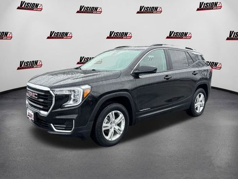Used 2022 GMC Terrain SLE w/ Driver Convenience Package image 1