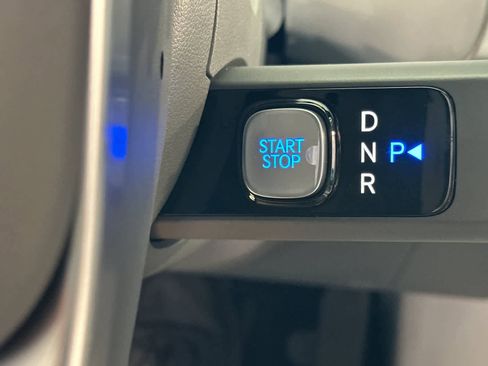 New 2026 Hyundai Ioniq 9 SEL image 24