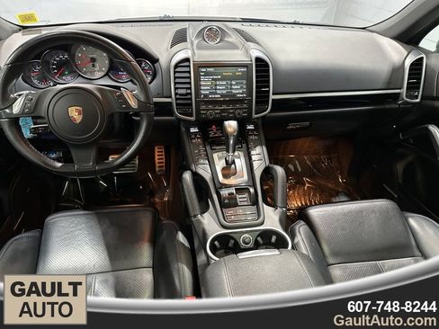 Used 2014 Porsche Cayenne S AWD/4WD image 6