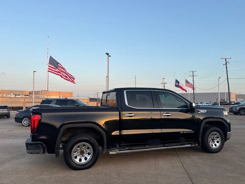 Used 2019 GMC Sierra 1500 SLT RWD image 23