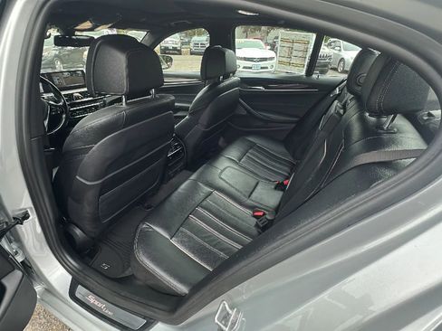 Used 2017 BMW 530i xDrive AWD/4WD image 10