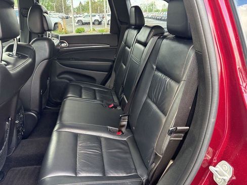 Used 2016 Jeep Grand Cherokee Limited AWD/4WD image 10
