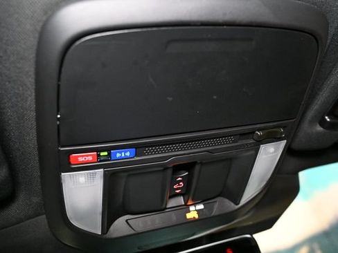 Used 2025 Subaru Forester Limited AWD/4WD image 50