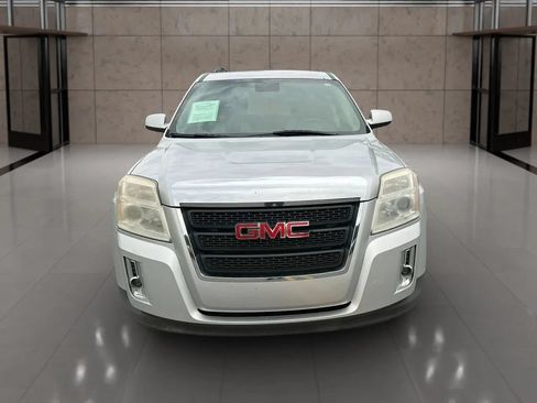 Used 2015 GMC Terrain SLE FWD image 2