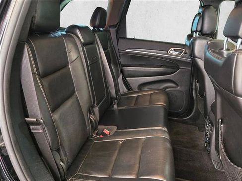 Used 2017 Jeep Grand Cherokee Limited AWD/4WD image 19