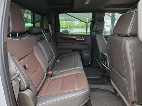 Used 2026 GMC Sierra 1500 Denali image 25