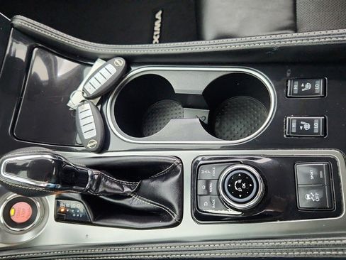 Used 2023 Nissan Maxima SV w/ Floor Mat Group image 24