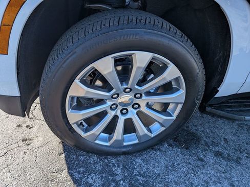 Certified 2026 Chevrolet Tahoe Premier w/ Sun And Tow Package image 10