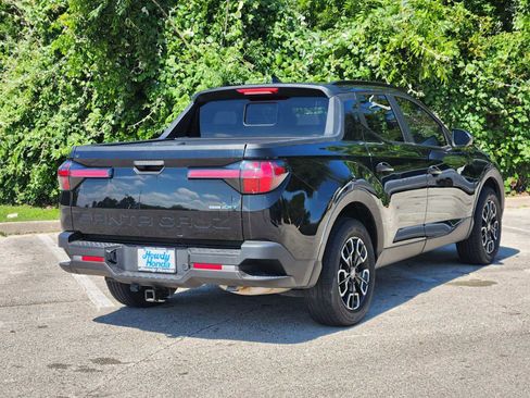 Used 2023 Hyundai Santa Cruz SEL Premium AWD/4WD image 6