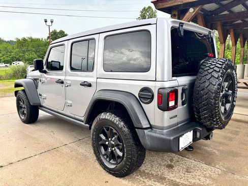 Used 2021 Jeep Wrangler Unlimited Sport AWD/4WD image 2