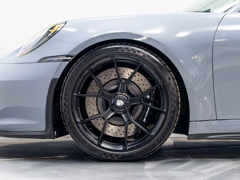 Used 2024 Porsche 911 GT3 Touring w/ Chrono Package RWD image 39