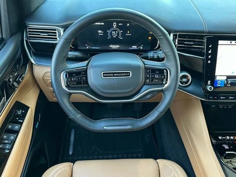 Used 2024 Jeep Grand Wagoneer Series III w/ Rear Seat Video Group 1 image 18