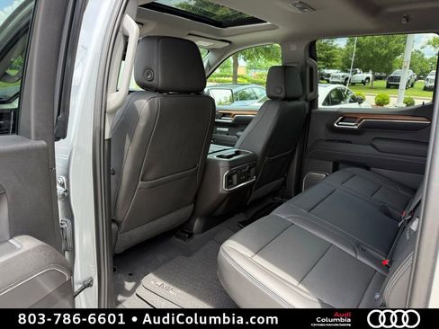 Used 2023 GMC Sierra 1500 Denali w/ Denali Reserve Package AWD/4WD image 24