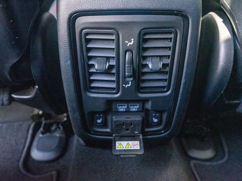 Used 2024 Dodge Durango GT AWD/4WD image 30