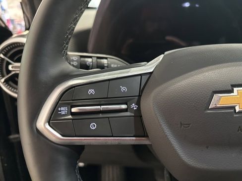 Used 2026 Chevrolet Equinox LT w/ Convenience Package II image 17