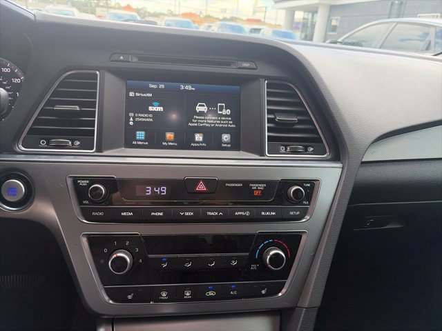 Used 2017 Hyundai Sonata Sport w/ Value Edition Package 02 FWD image 8