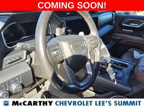 Used 2022 GMC Sierra 1500 Denali Ultimate AWD/4WD image 7
