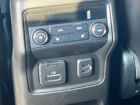 Used 2019 GMC Acadia Denali w/ Technology Package AWD/4WD image 26