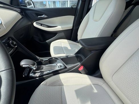Used 2022 Buick Encore GX Preferred FWD image 27
