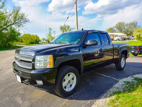 Used 2013 Chevrolet Silverado 1500 LT w/ All-Star Edition AWD/4WD image 7