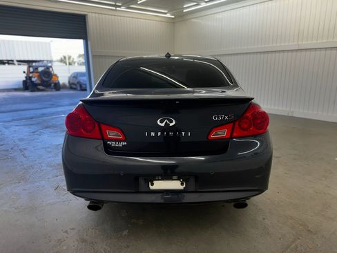 Used 2011 INFINITI G37 x Sedan w/ Premium Pkg image 7