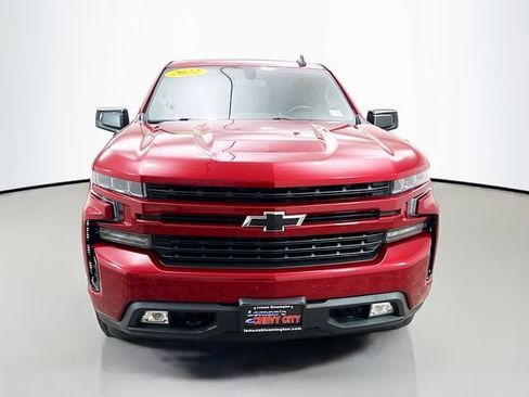 Used 2022 Chevrolet Silverado 1500 RST AWD/4WD image 2