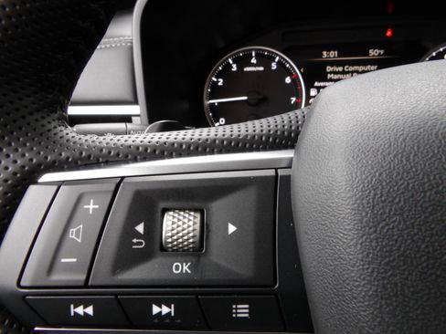 New 2026 Mitsubishi Outlander SE image 28