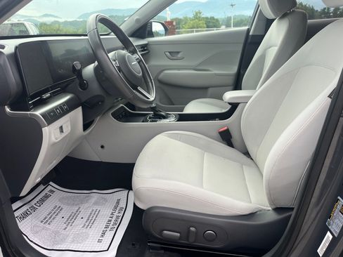 Used 2024 Hyundai Kona SEL AWD/4WD image 19