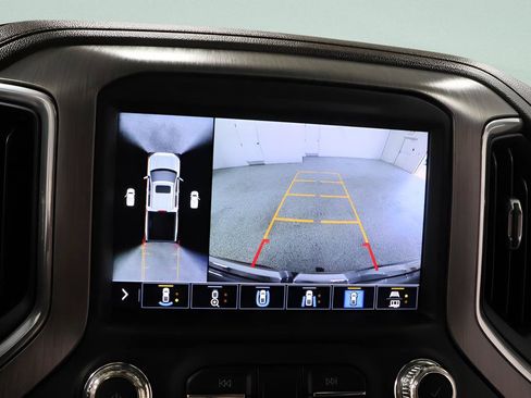 Used 2021 GMC Sierra 1500 Denali w/ Technology Package AWD/4WD image 13