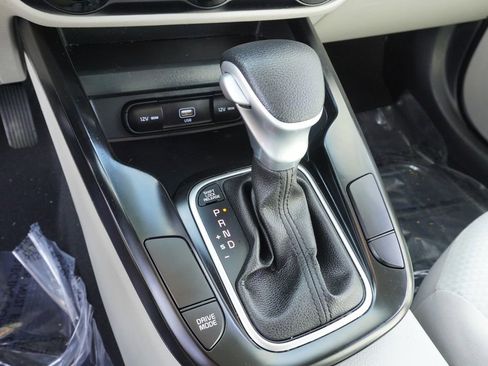 Used 2021 Kia Soul LX image 18