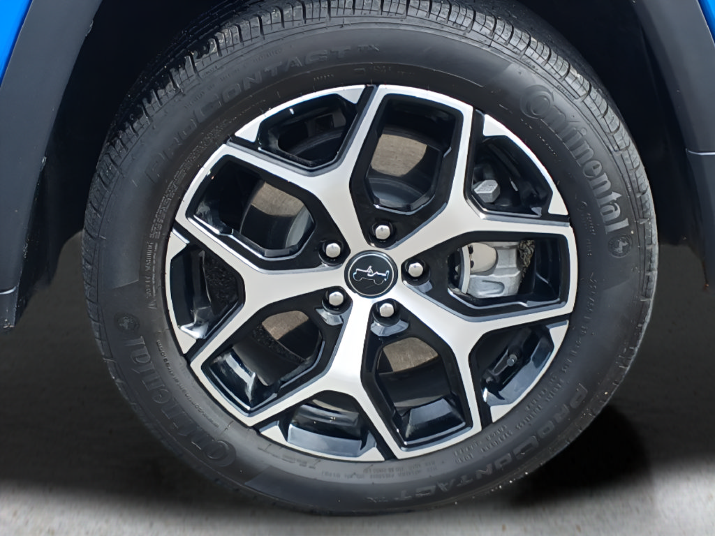 Used 2025 Jeep Compass Limited AWD/4WD image 27