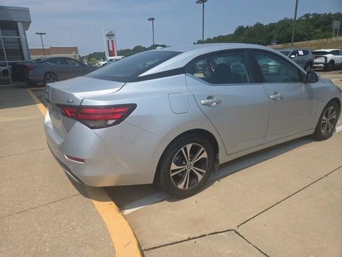 Used 2023 Nissan Sentra SV FWD image 4