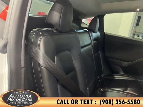 Used 2021 Tesla Model Y Long Range AWD/4WD image 15