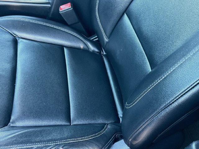 Used 2020 Ford Explorer XLT w/ Equipment Group 202A AWD/4WD image 26