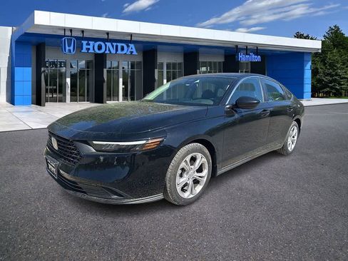 Used 2025 Honda Accord LX image 1