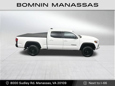 Used 2023 Toyota Tacoma SR5 w/ SX Package image 23