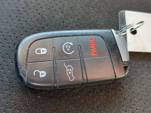 Certified 2020 Jeep Grand Cherokee Altitude image 33