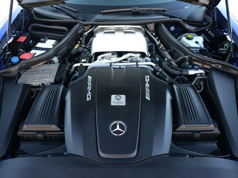 Used 2017 Mercedes-Benz AMG GT Coupe image 38