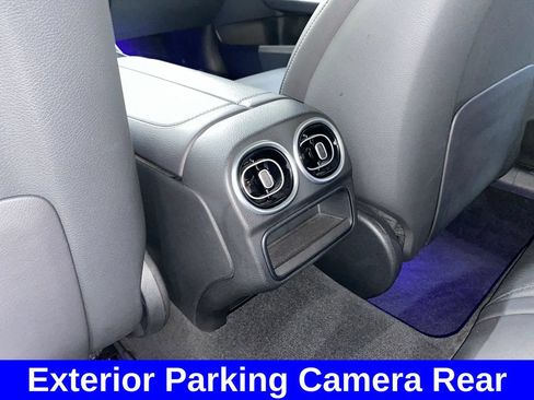 Used 2022 Mercedes-Benz C 300 4MATIC Sedan image 13