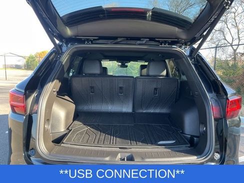 Used 2024 Chevrolet Blazer Premier w/ Driver Confidence II Package AWD/4WD image 13