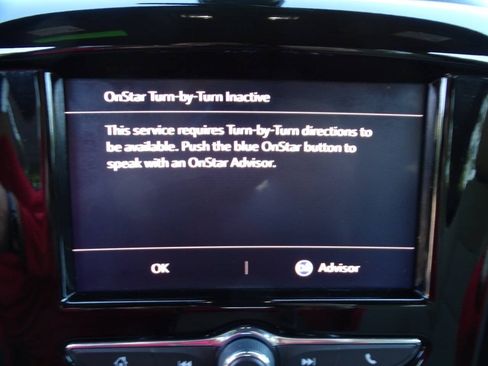 Used 2023 Chevrolet Traverse AWD LS w/ Safety Package image 24