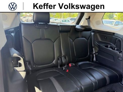 Used 2025 Honda Pilot Touring image 28