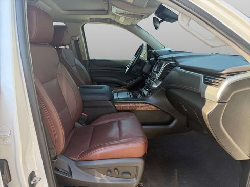 Used 2019 Chevrolet Tahoe Premier w/ Premier Plus Edition AWD/4WD image 20