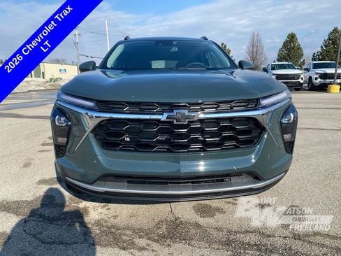 New 2026 Chevrolet Trax LT w/ Driver Confidence Package image 8