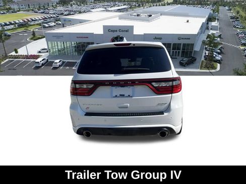 Used 2020 Dodge Durango SRT w/ Technology Group AWD/4WD image 5