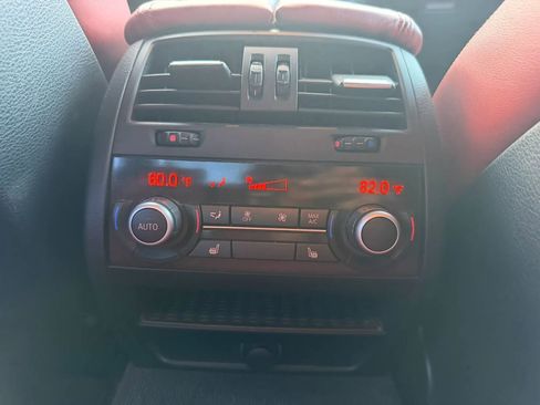 Used 2013 BMW M5 RWD image 19