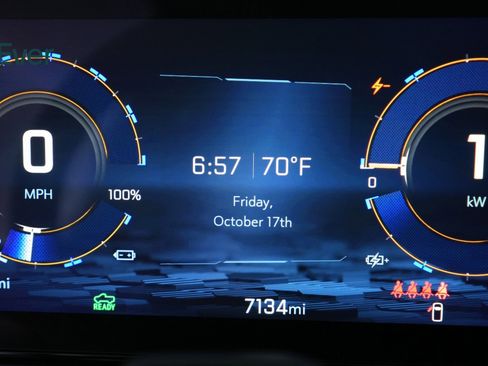 Used 2024 Chevrolet Silverado EV RST image 19