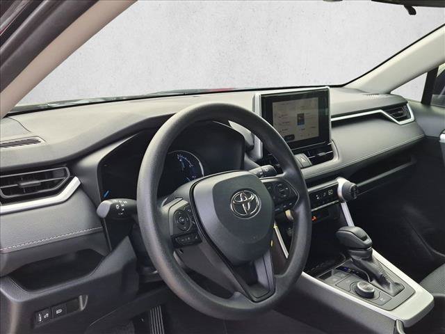 Used 2024 Toyota RAV4 LE AWD/4WD image 10