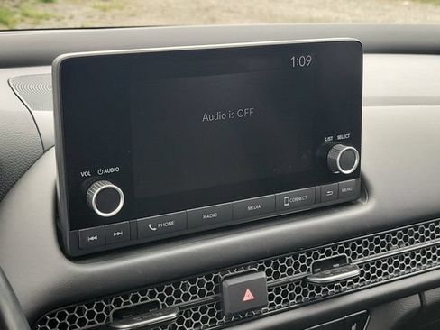 Used 2025 Honda HR-V Sport image 25
