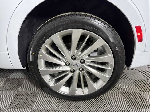 New 2026 Buick Envision Avenir image 18